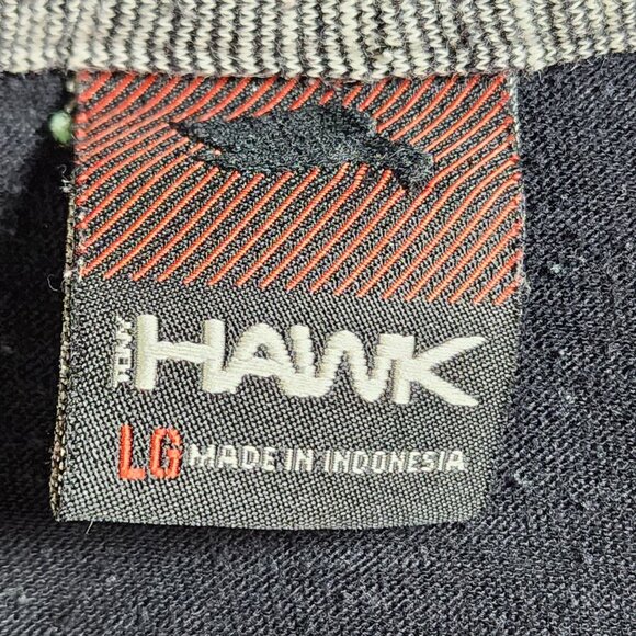 Mens The Hawk V-Neck T-Shirt With Yellow Pocket - Picture 5 of 9